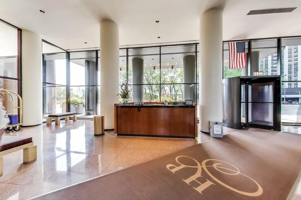 155 North Harbor Drive Chicago IL 60601