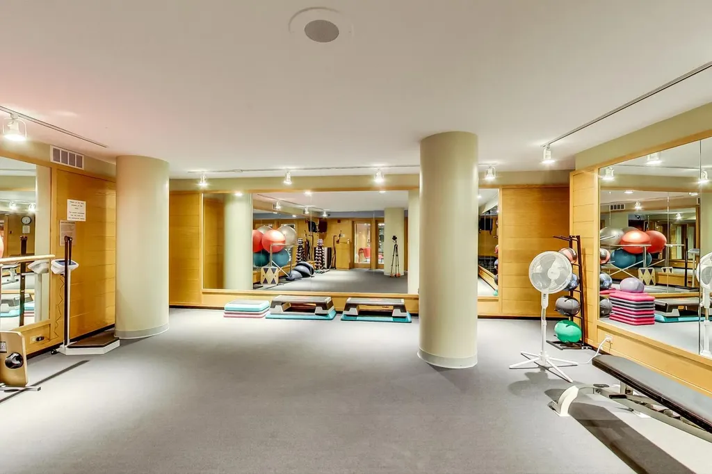 155 North Harbor Drive Chicago IL 60601