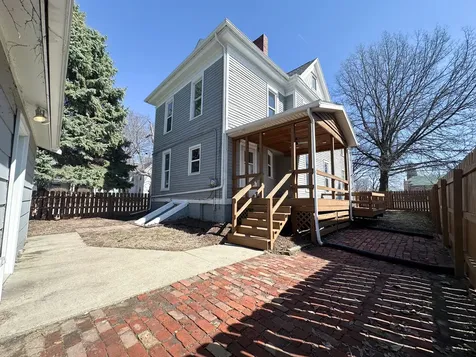 712 North Roosevelt Street Bloomington IL 61701