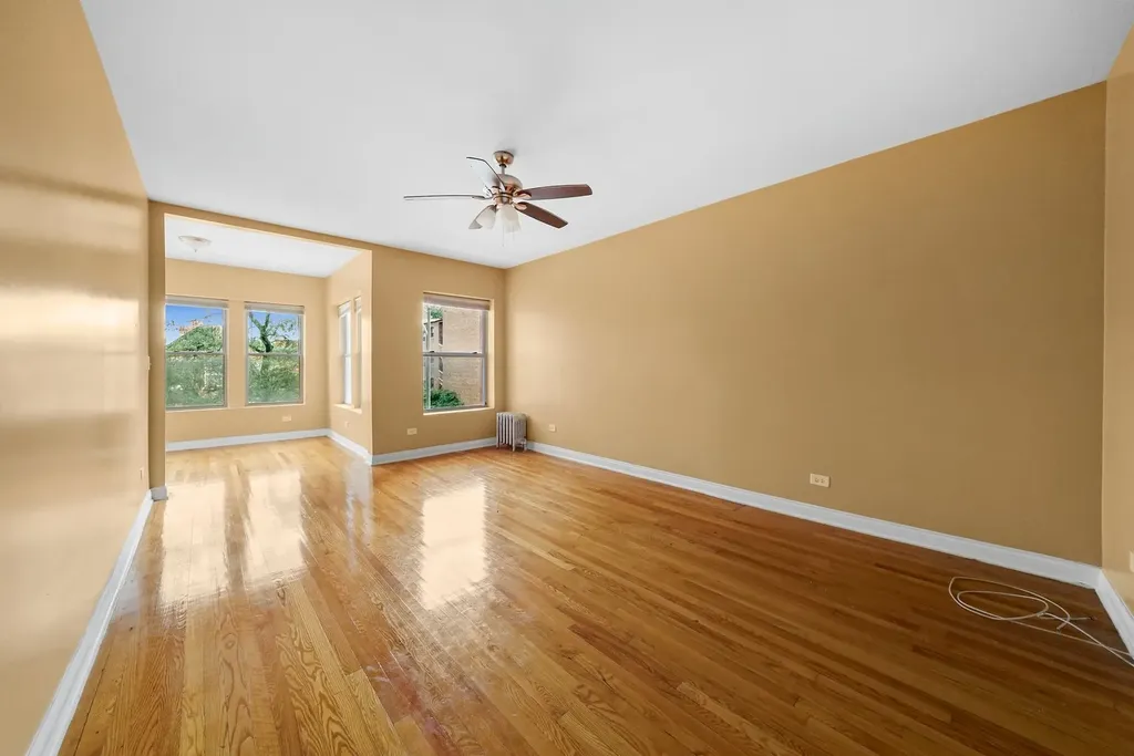 7220 South Yates Boulevard Chicago IL 60649
