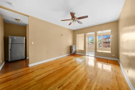 7220 South Yates Boulevard Chicago IL 60649