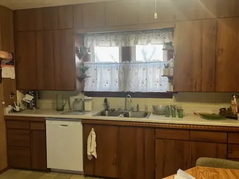 425 East Dakota Street Spring Valley IL 61362