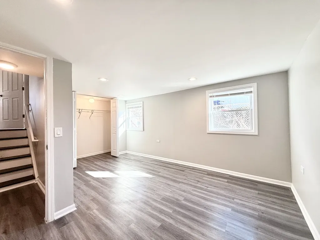 11742 South Racine Avenue Chicago IL 60643