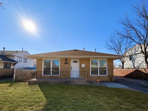 11742 South Racine Avenue Chicago IL 60643