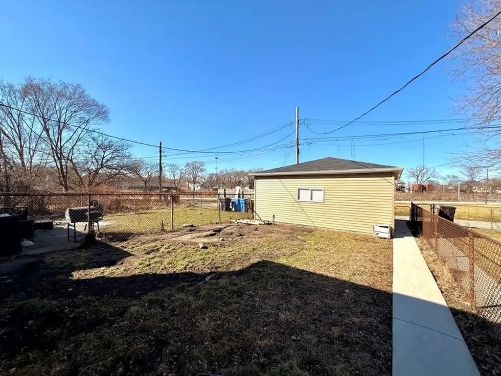 1338 West 108th Place Chicago IL 60643