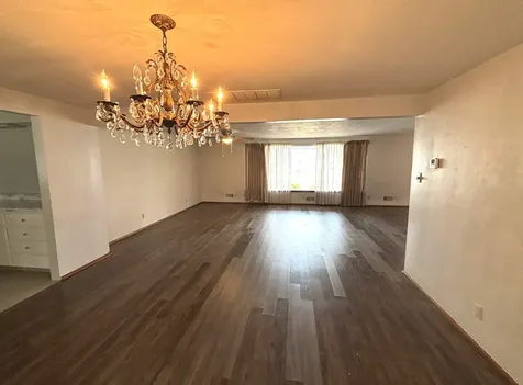 331 North Illinois Avenue Salem IL 62881