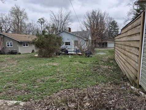 517 S 6th Street Herrin IL 62948