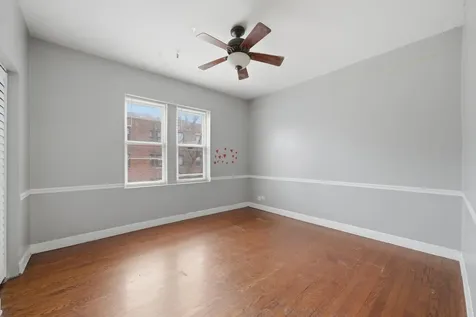 7601 South Essex Avenue Chicago IL 60649