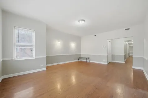 7601 South Essex Avenue Chicago IL 60649
