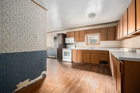 265 North Monroe Street South Wilmington IL 60474
