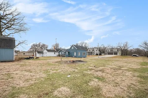 265 North Monroe Street South Wilmington IL 60474