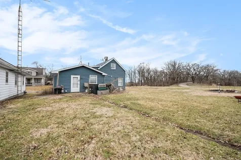 265 North Monroe Street South Wilmington IL 60474