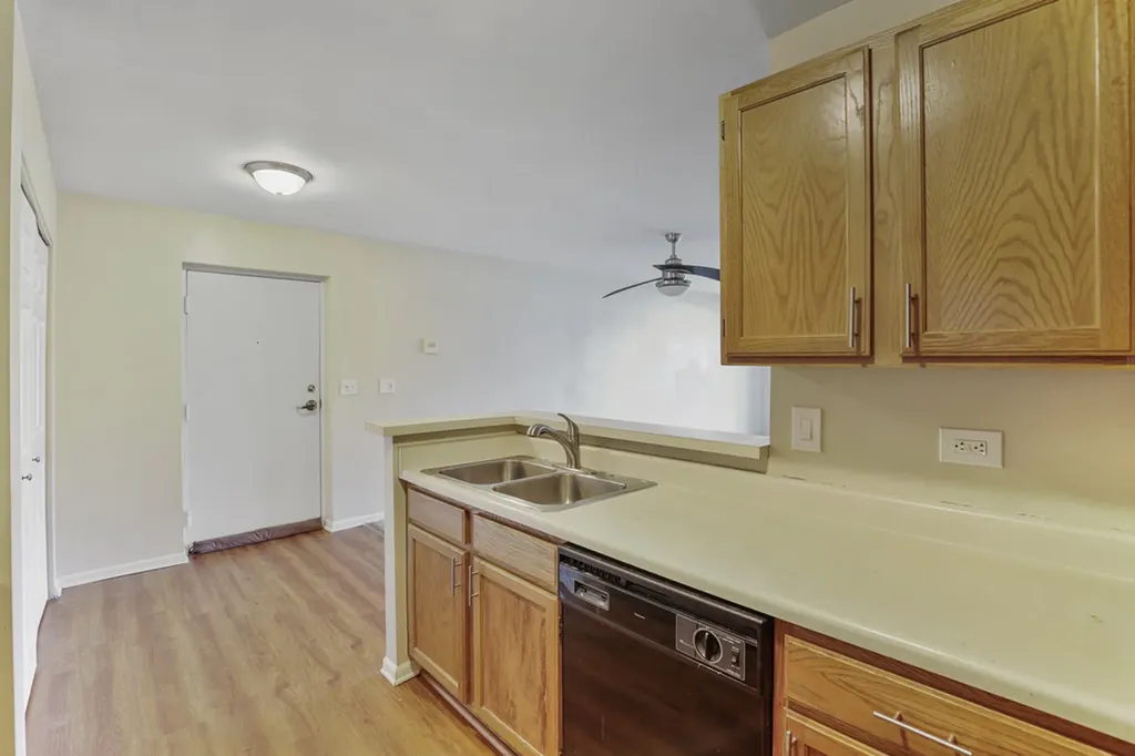 764 North Gary Avenue Carol Stream IL 60188