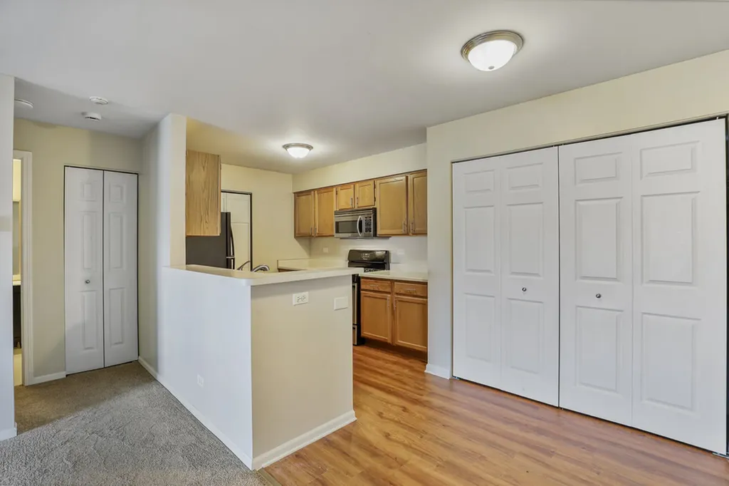 764 North Gary Avenue Carol Stream IL 60188