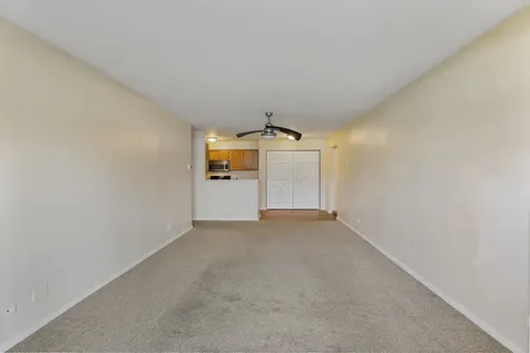 764 North Gary Avenue Carol Stream IL 60188