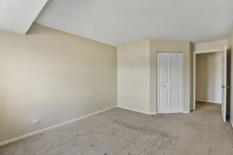 764 North Gary Avenue Carol Stream IL 60188