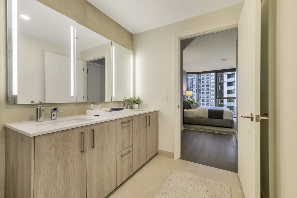 211 North Harbor Drive Chicago IL 60601