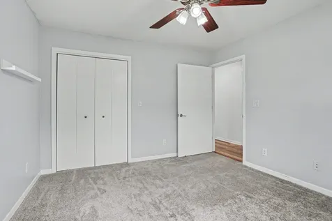10519 Sandburr Court Thomson IL 61285