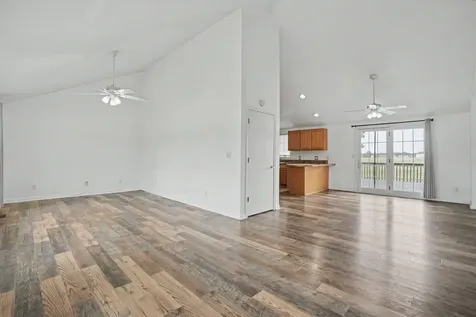 10519 Sandburr Court Thomson IL 61285