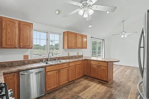 10519 Sandburr Court Thomson IL 61285