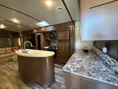 23-153 Woodhaven Lakes Sublette IL 61367