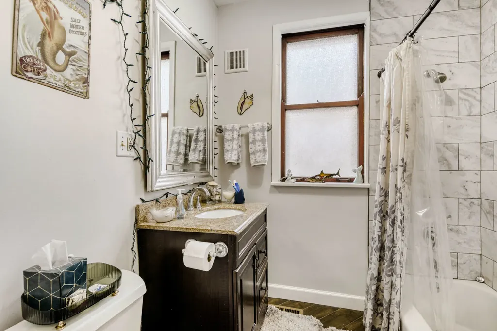 2108 West Addison Street Chicago IL 60618