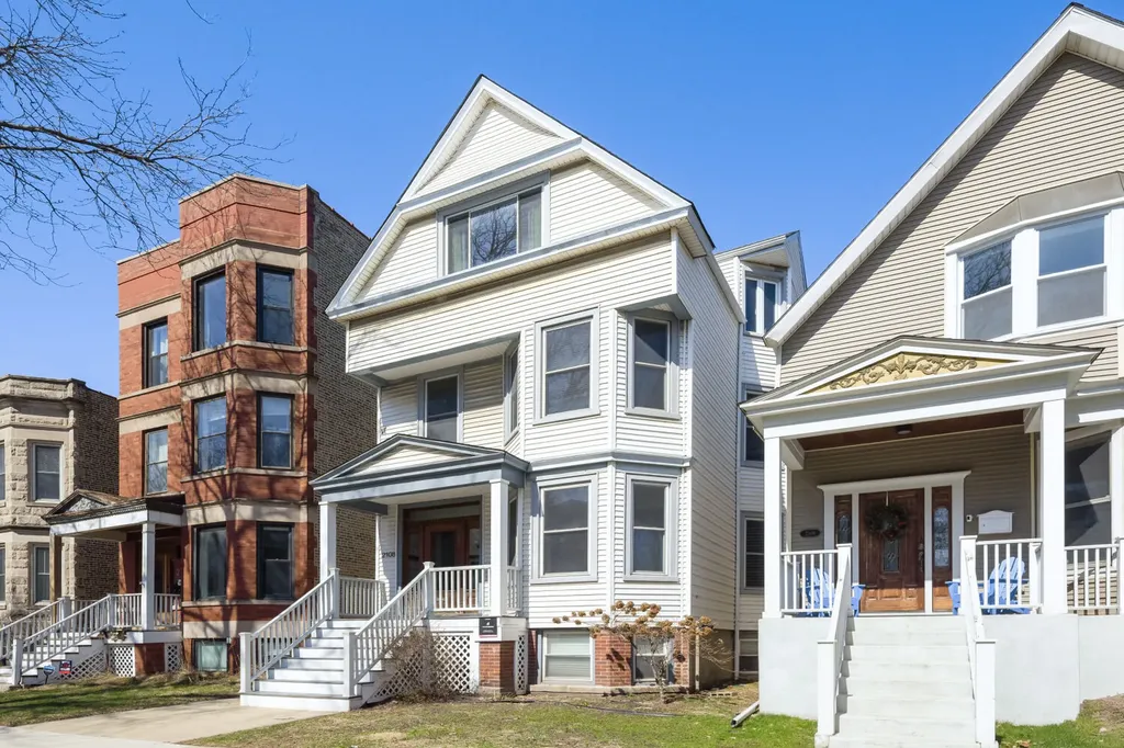 2108 West Addison Street Chicago IL 60618
