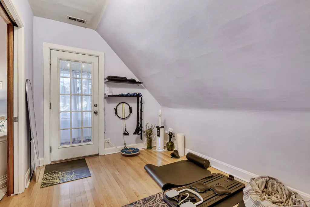 2108 West Addison Street Chicago IL 60618