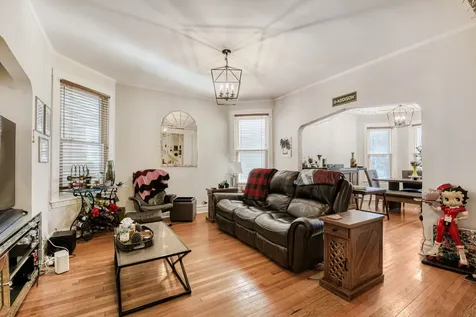 2108 West Addison Street Chicago IL 60618