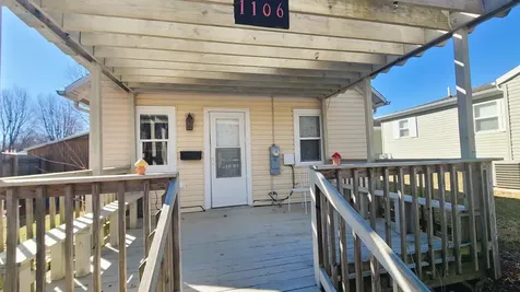 1106 Steinman Street Dixon IL 61021