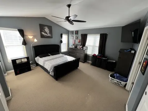 380 Risen Star Lane Oswego IL 60543