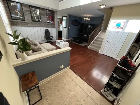 380 Risen Star Lane Oswego IL 60543