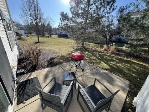 380 Risen Star Lane Oswego IL 60543