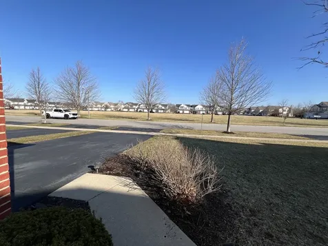 380 Risen Star Lane Oswego IL 60543