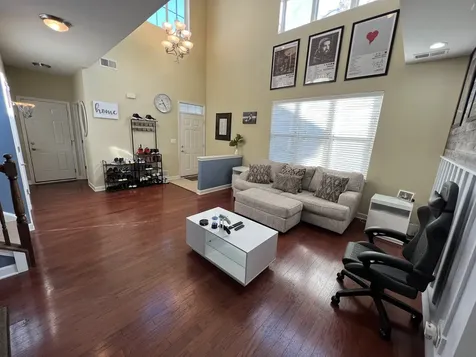 380 Risen Star Lane Oswego IL 60543
