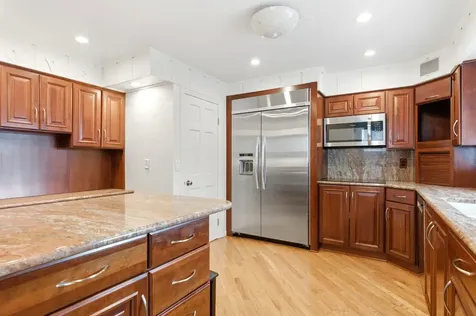 700 Broadway Avenue Crystal Lake IL 60014