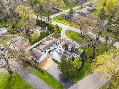 700 Broadway Avenue Crystal Lake IL 60014