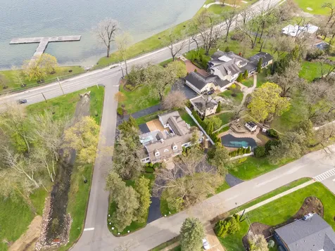 700 Broadway Avenue Crystal Lake IL 60014