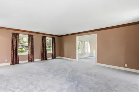 700 Broadway Avenue Crystal Lake IL 60014
