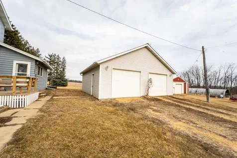 3651 North Brookville Road Forreston IL 61030