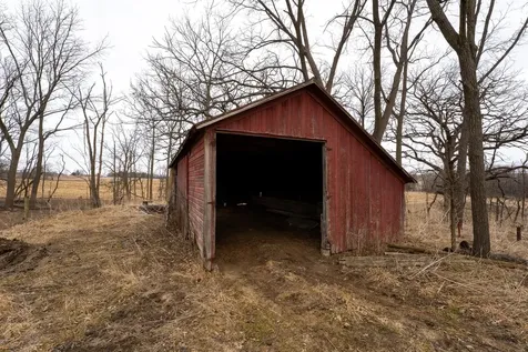 3651 North Brookville Road Forreston IL 61030
