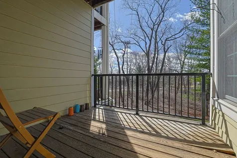 1909 Lynn Circle Libertyville IL 60048
