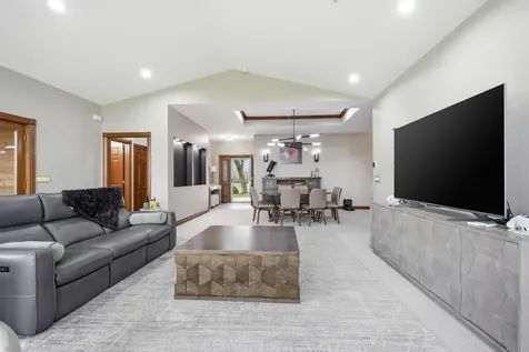 1009 Melody Hills Fulton IL 61252