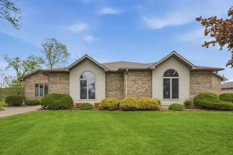 1009 Melody Hills Fulton IL 61252