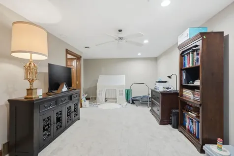 1009 Melody Hills Fulton IL 61252