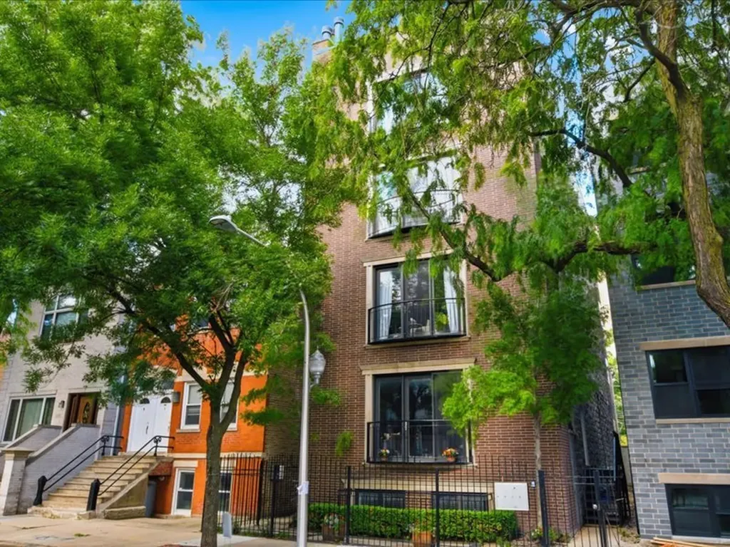 839 South Miller Street Chicago IL 60607