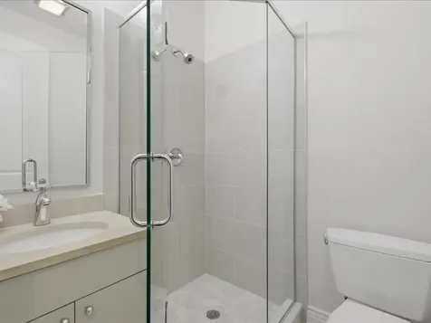 839 South Miller Street Chicago IL 60607