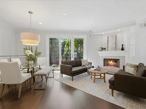 839 South Miller Street Chicago IL 60607