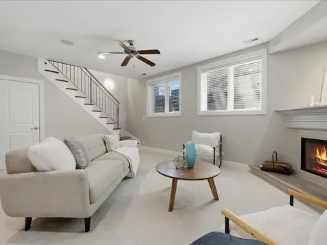 839 South Miller Street Chicago IL 60607