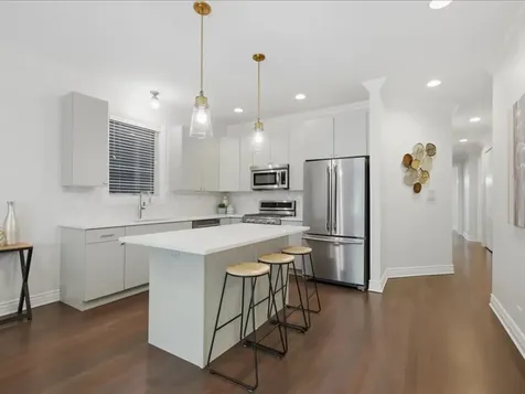 839 South Miller Street Chicago IL 60607